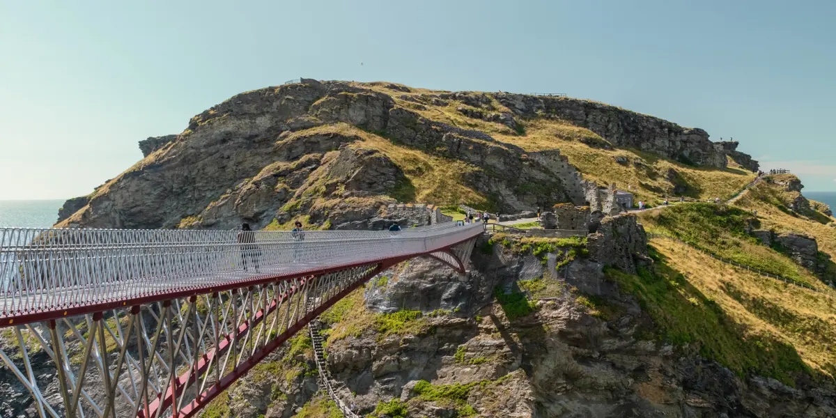 The Isle of Wight, Stonehenge, Cornwall & the Southern Coast