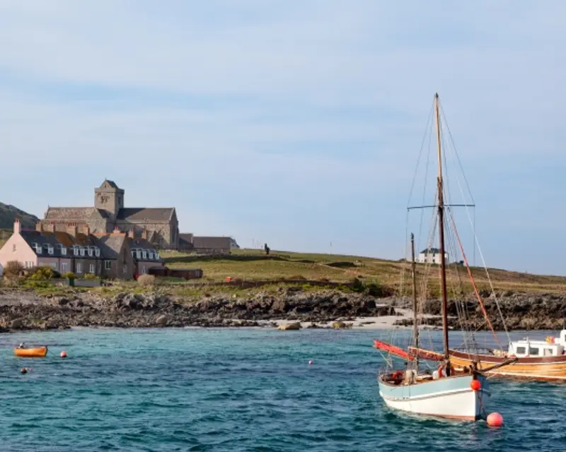 Sail boats near the island of Iona