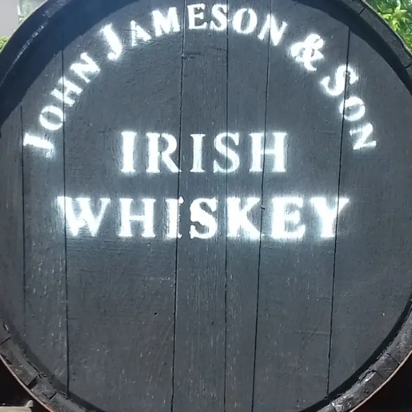 Sláinte: Your Guide to Irish Whiskey