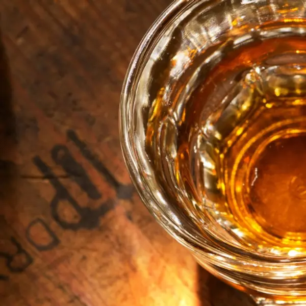 The 10 Best Scottish Whisky Distilleries to Visit All Year Round