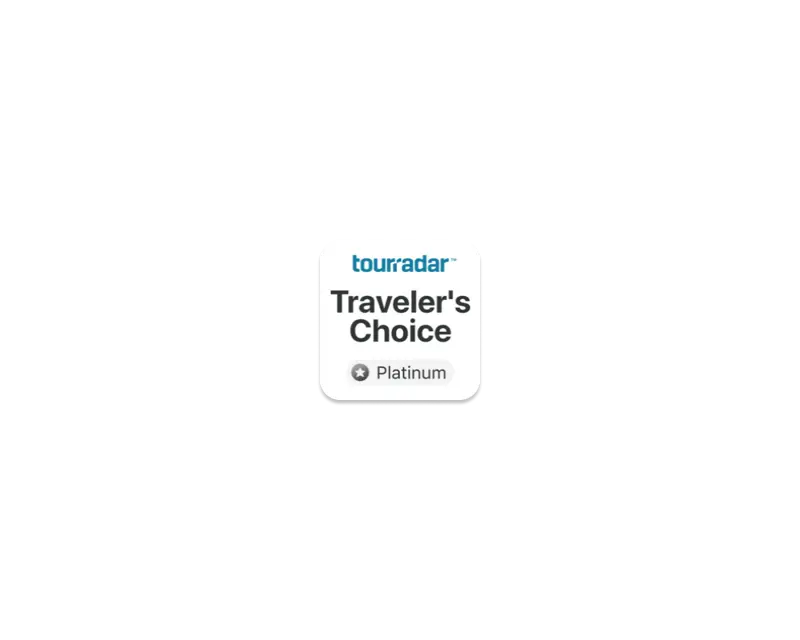 TourRadar Traveler's Choice award badge, indicating Rabbie's Tours as a top-rated option for small group tours in the UK.