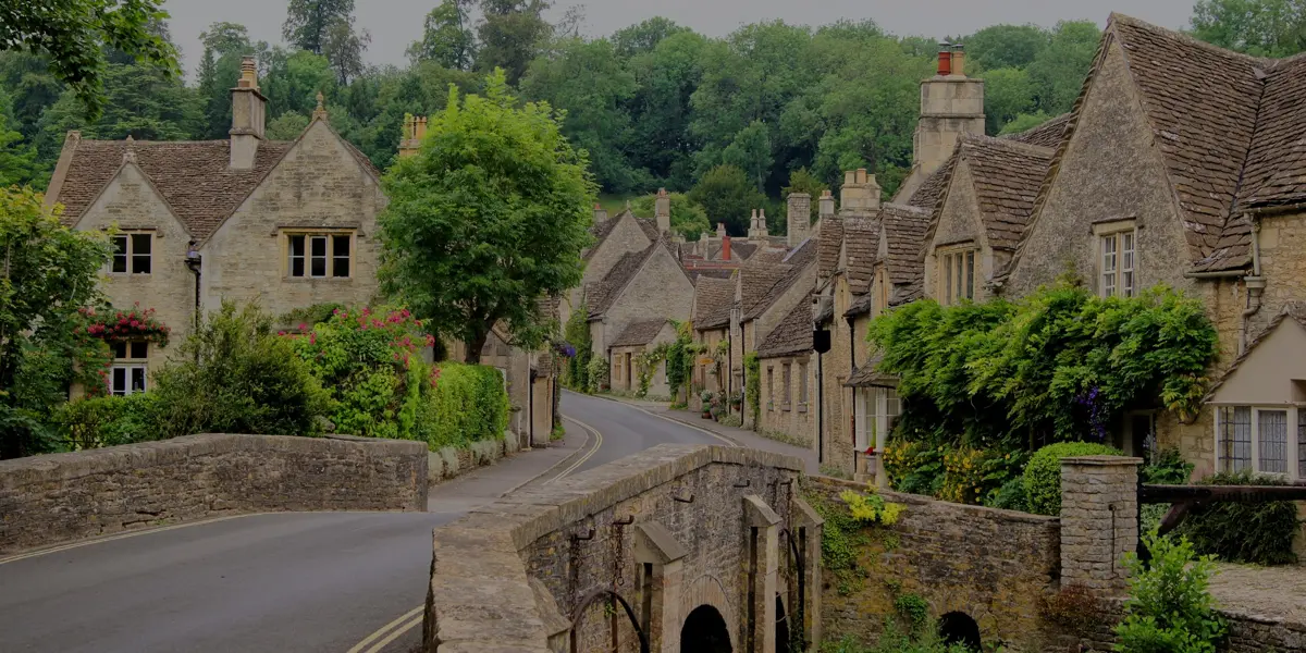 Beyond the Spires: Untold Oxford & the Cotswolds
