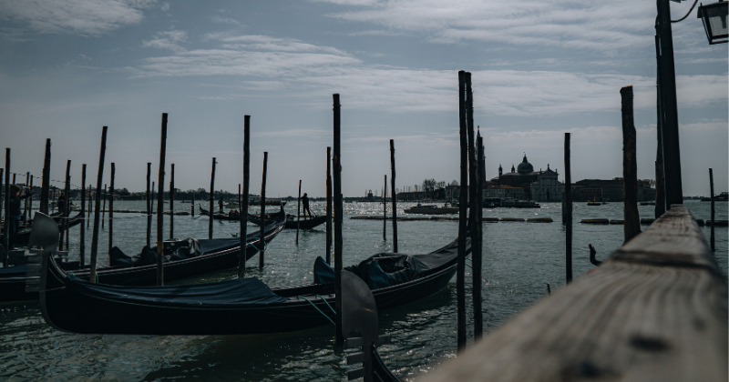 venice gondola