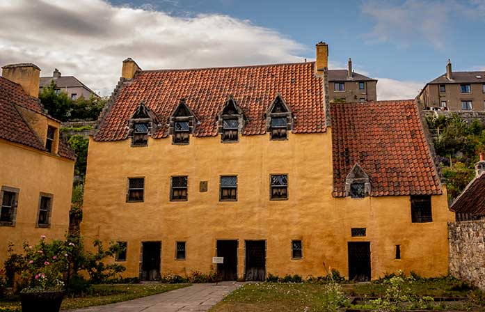 rabbies outlander tour from glasgow