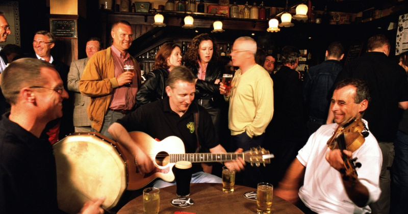 galway_ireland_pub