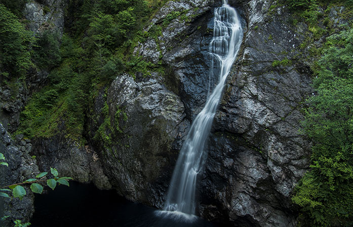 Foyers Waterfall