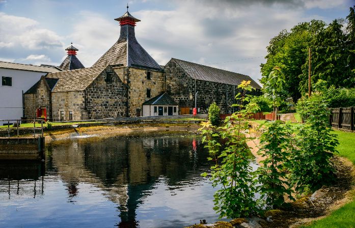 Cardhu Distillery