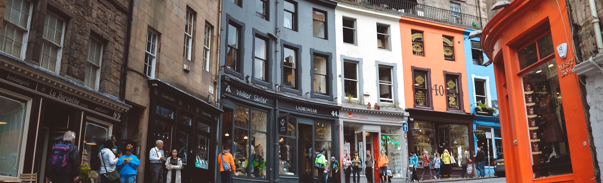 the colouful buildings along the iconic curved Victoria street in Edinburgh