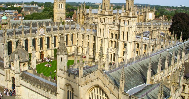 Why is Oxford so popular?