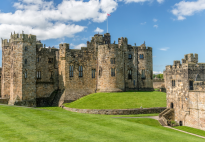 Alnwick Castle - The Magic of The Northumberland Coast